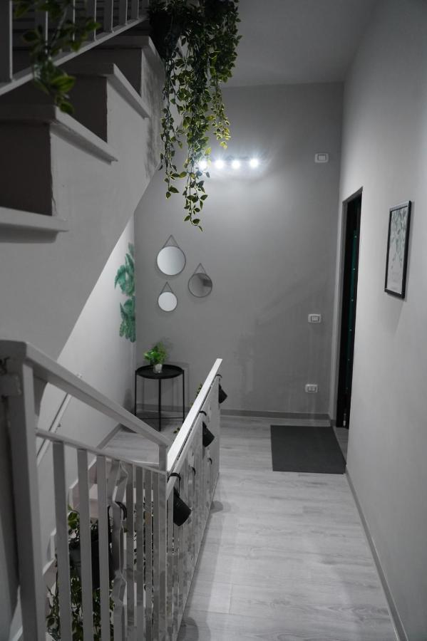 4Rooms B&B - Holiday Home Lamezia Terme Bagian luar foto